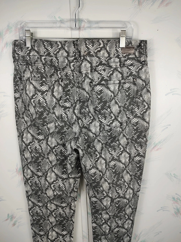 Seven7 Snakeskin Tummyless High Rise Skinny Jeans 5