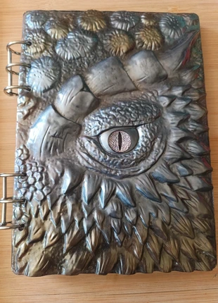 Carnet fantasy œil de dragon, marque: Fait Main, état: Neuf sans étiquette, 35,00 €, 37,45 € Protection acheteurs incluse