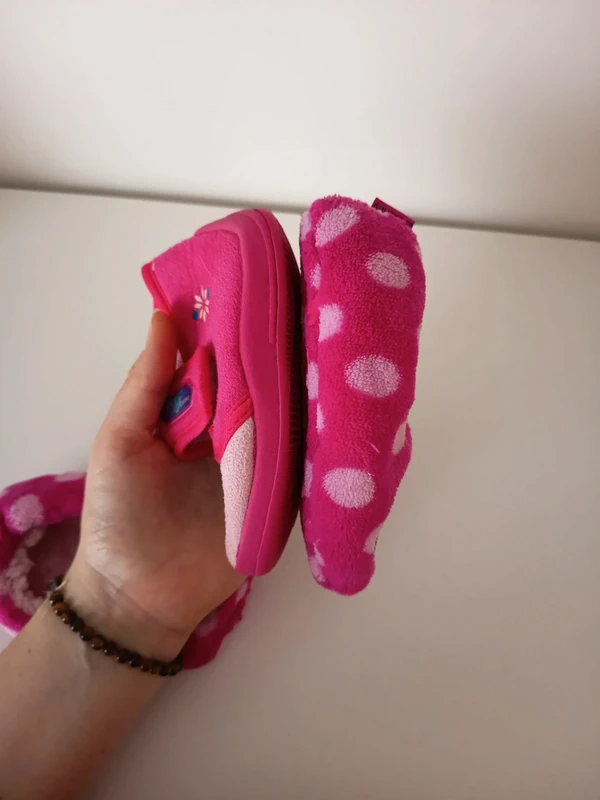 Chaussons moumoute Minnie - photo numéro 5