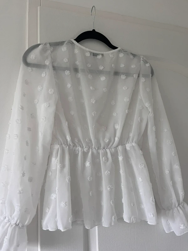 Blouse blanche - photo numéro 5