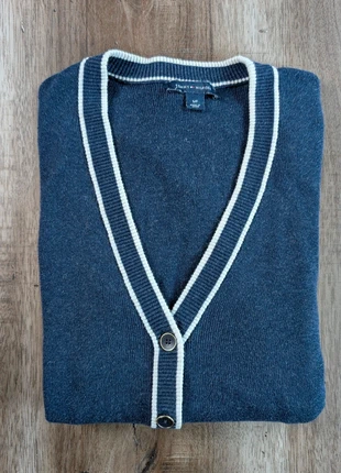 Gilet bleu marine bordure beige Tommy Hilfiger logo métallique taille S, marque: Tommy Hilfiger, état: Très bon état, taille: S / 36 / 8, 15,00 €, 16,45 € Protection acheteurs incluse