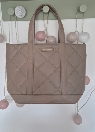 Cabas cuir matelassé vanessa bruno S taupe, marque: Vanessa Bruno, état: Neuf avec étiquette, 125,00 €, 131,95 € Protection acheteurs incluse