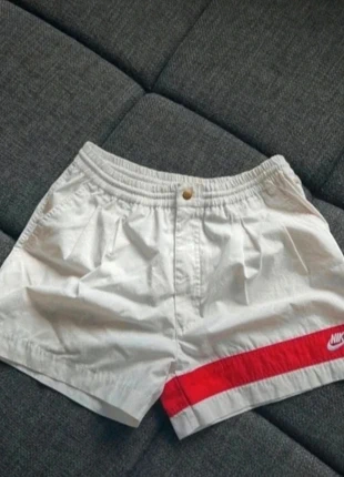 Shorts Nike André Agassi Jim Courier supreme court, marke: Nike, zustand: Sehr gut, größe: L, 75,00 €, 79,45 € inklusive Vinted-Käuferschutz