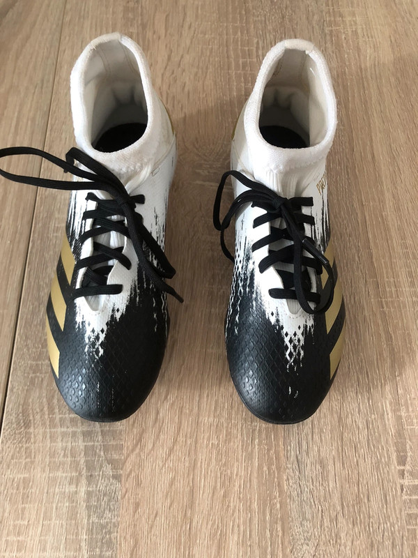 Crampons pr datrice adidas P35 neufs Vinted