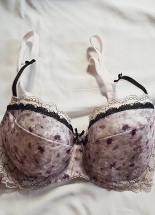 Soutien-gorge Gorteks neuf, marque: Gorteks, état: Neuf avec étiquette, taille: 85C, 8,00 €, 9,10 € Protection acheteurs incluse