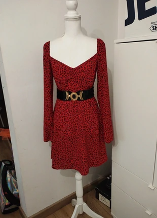 Robe d'hiver manches longues imprimé léopard rouge noire femme taille 42 taille XL H&M, marque: H&M, état: Très bon état, taille: XL / 42 / 14, 8,00 €, 9,10 € Protection acheteurs incluse