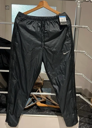 pantalon nike running division storm fit shield taille M noir neuf avec étiquette, brand: Nike, condizioni: Nuovo con cartellino, taglia: M, €109.99, €116.19 include la Protezione acquisti