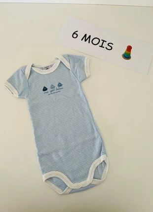 Body manches courtes bleu 6 mois Petit Bateau, marca: Petit Bateau, estado: Muito bom, tamanho: 3-6 meses / 62 cm, €3.00, €3.85 inclui Proteção do Comprador