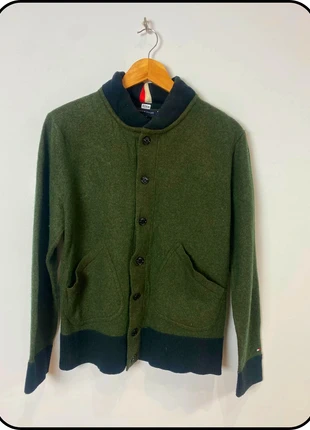 Cardigan Tommy Hilfiger en laine taille M, marque: Tommy Hilfiger, état: Très bon état, taille: M, 15,00 €, 16,45 € Protection acheteurs (Pro) incluse