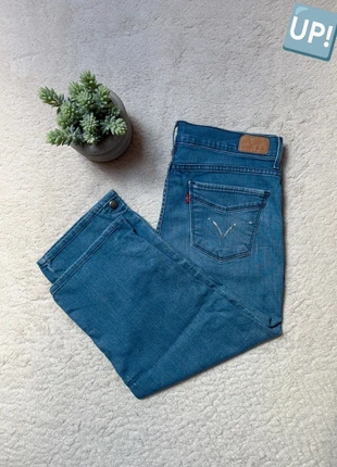 Short long jean Capri Levi’s vintage - Bleu - Coupe droite - w30 (FR40), marque: Levi's, état: Très bon état, taille: L / 40 / 12, 14,90 €, 16,35 € Protection acheteurs (Pro) incluse