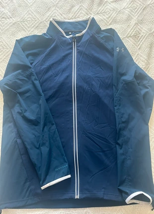 Veste imperméable under armour taille XL, merk: Under Armour, staat: Heel goed, maat: XL, € 35,00, € 37,45 inclusief Kopersbescherming