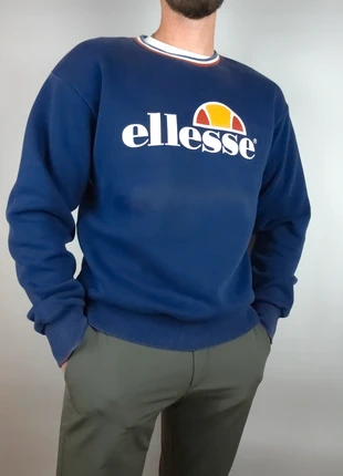 Pull ellesse bleu marine taille M, marque: Ellesse, état: Très bon état, taille: M, 25,00 €, 26,95 € Protection acheteurs (Pro) incluse