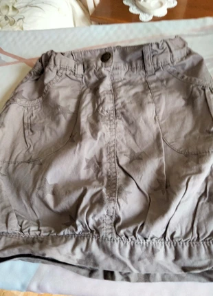 Jupe boule a poches, brand: Kid Kanai, condition: Very good, size: 5 years / 110 cm, €2.00, €2.80 includes Buyer Protection