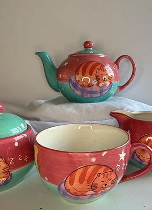 Whittard Julie Ingham “Spot the Cat” Christmas Tea Set Teapot, Jug, Sugar Bowl, Mug, brand: whittard of chelsea, condition: Very good, £30.00, £32.20 includes Buyer Protection
