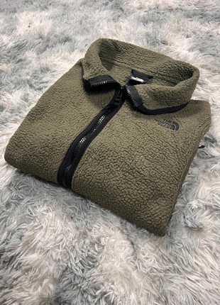 The North Face polaire zip Femme XS – Sherpa vert kaki, brand: The North Face, condition: Very good, size: XS / 34 / 6, €39.00, €41.65 includes Buyer Protection