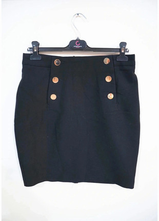 C43 jupe noir H&M 40, marca: H&M, estado: Muito bom, tamanho: L / 40 / 12, €6.00, €7.00 inclui Proteção do Comprador