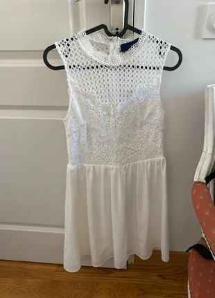 Robe blanche, marke: Boutique Parisienne, zustand: Neu, größe: S / 36 / 8, 9,00 €, 10,15 € inklusive Vinted-Käuferschutz