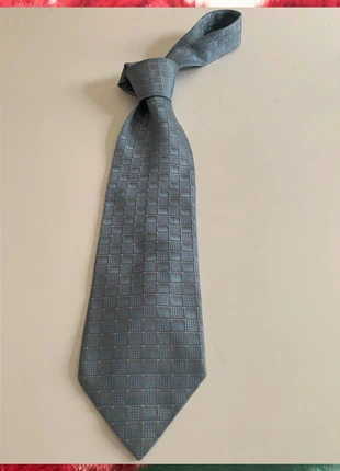 🦋corbata clásica, marque: Uomo Italy, état: Très bon état, 3,00 €, 3,85 € Protection acheteurs incluse