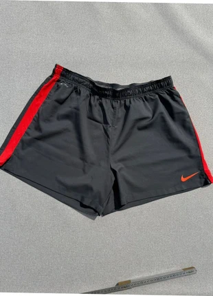 Short sport Nike noir - taille XL, brand: Nike, condizioni: Ottime, taglia: XL, €11.20, €12.46 include la Protezione acquisti