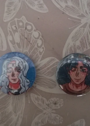 Lot pins fear and hunger Cahara et Celeste, staat: Nieuw zonder prijskaartje, € 5,00, € 5,95 inclusief Kopersbescherming