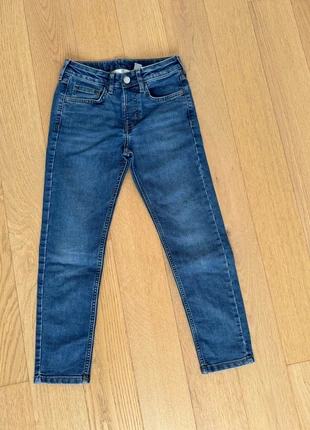 Jeans bambino - H&M - 8/9 anni (134 cm), brand: H&M, condizioni: Nuovo senza cartellino, taglia: 9 anni / 134 cm, €12.00, €13.30 include la Protezione acquisti