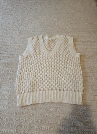 Pull sans manche col v, marque: Promod, état: Neuf sans étiquette, taille: S / 36 / 8, 3,00 €, 3,85 € Protection acheteurs incluse