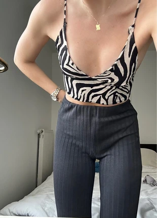 Top court Zara à motifs , brand: Zara, condition: Very good, size: S / 36 / 8, €8.00, €9.10 includes Buyer Protection