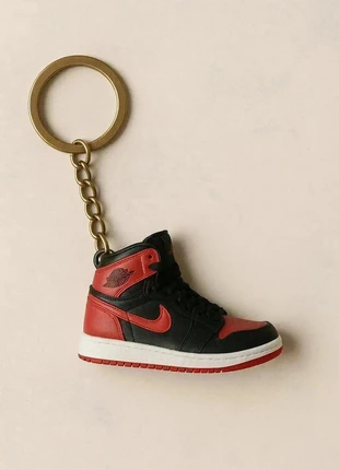 Porte-clés miniature basket Air Jordan 1 "Bred", condizioni: Nuovo senza cartellino, €7.99, €9.09 include la Protezione acquisti
