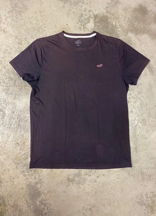 T-shirt Hollister noir, merk: Hollister, staat: Goed, maat: M, € 1,00, € 1,75 inclusief Kopersbescherming