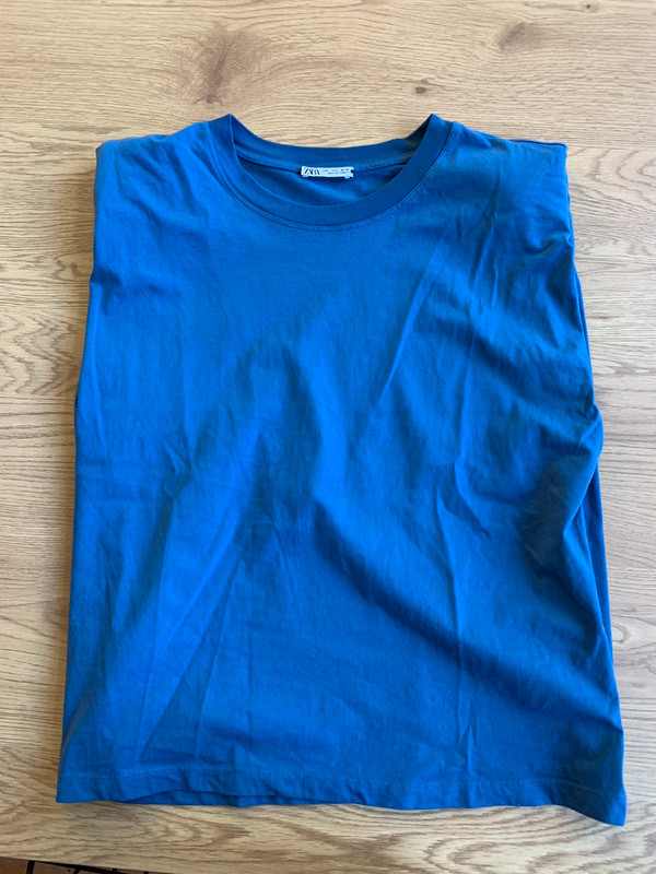 T shirt avec paulettes Zara bleu Vinted