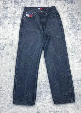 Jean Tommy Jeans Smiley collaboration droit gris femme XS denim logos brodés 426, marque: Tommy Hilfiger, état: Très bon état, taille: XS / 34 / 6, 59,90 €, 63,60 € Protection acheteurs incluse