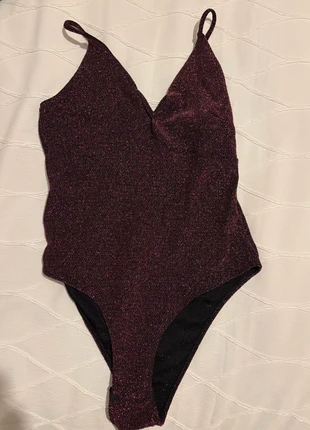 Miss Selfridge purple glittery plunge bodysuit, marque: Miss Selfridge, état: Très bon état, taille: L / 40 / 12, 4,00 €, 4,90 € Protection acheteurs incluse