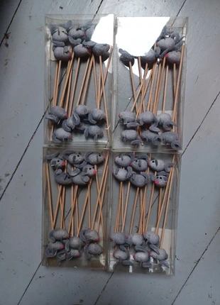 Muizen op een stokje, merk: ongemerkt, staat: Nieuw met prijskaartje, € 8,50, € 9,63 inclusief Kopersbescherming