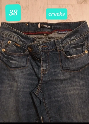 Jean femme creeks taille 38 évasé , marca: Creeks, estado: Muy bueno, tamaño: M / 38 / 10, 5,00 €, 5,95 € Protección al comprador incluida