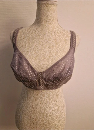 Soutien-gorge gris - Taille 100E - Blancheporte, marque: Blancheporte, état: Très bon état, taille: 100E, 8,00 €, 9,10 € Protection acheteurs incluse