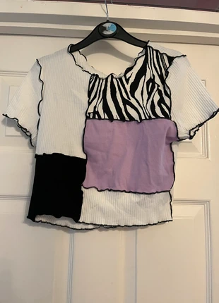 SHEIN Tshirt, brand: Shein, condition: New without tags, size: L / 40 / 12, €2.00, €2.80 includes Buyer Protection