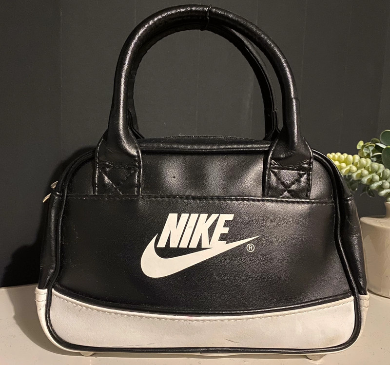 petrolero resultado defecto Nike mini bowling bag - Vinted