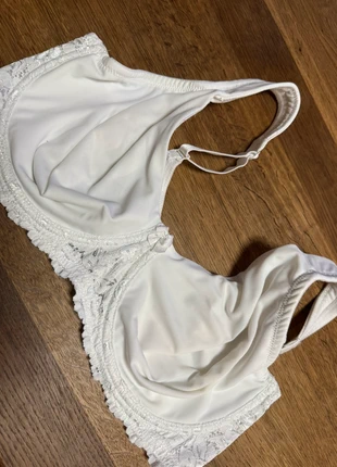 🤍 Soutien-gorge blanc Bonprix Taille 100F 🤍, marque: Bonprix, état: Neuf sans étiquette, taille: 100F, 5,00 €, 5,95 € Protection acheteurs incluse