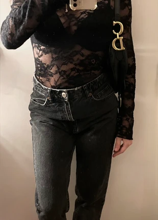 Jean mom noir ZARA taille haute – 36 / S – basique, coupe flatteuse, merk: Zara, staat: Heel goed, maat: S / 36 / 8, € 9,00, € 10,15 inclusief Kopersbescherming