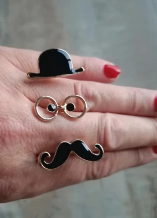 Bague triple moustache , marke: Belle Époque, zustand: Neu, mit Etikett, größe: 56.9 mm / 18.1 mm Ø, 8,00 €, 9,10 € inklusive Vinted-Käuferschutz