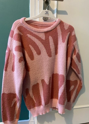 Pull rose avec motif, brand: Aesthetic, condizioni: Nuovo senza cartellino, taglia: M, €15.00, €16.45 include la Protezione acquisti