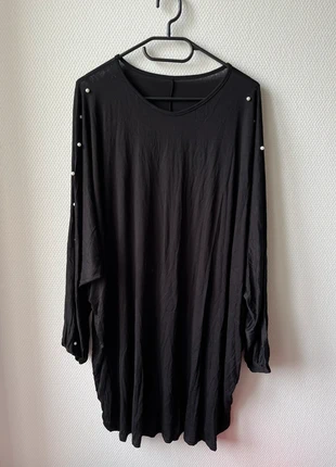 Robe taille 42-44, état: Très bon état, taille: XL / 42 / 14, 9,00 €, 10,15 € Protection acheteurs incluse