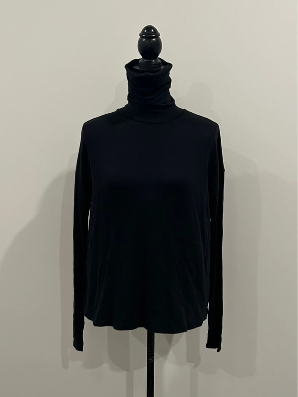 BP Layering Turtleneck 1