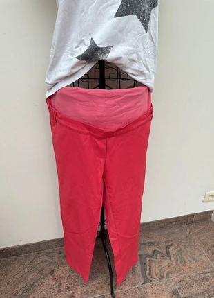 Toffe koraalrode zwangerschapsbroek van Atessa, merk: Attesa, staat: Goed, maat: L / 40 / 12, € 6,00, € 7,00 inclusief Kopersbescherming