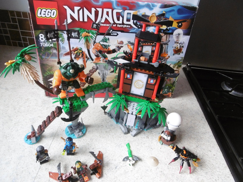 70604 lego deals ninjago