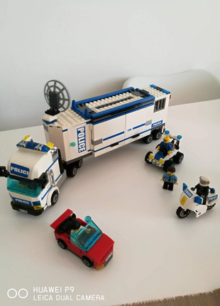 LEGO City Mobile Police Unit (7288) for sale online