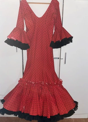 Se vende traje flamenca, marque: Flamenca, état: Très bon état, taille: M / 38 / 10, 120,00 €, 126,70 € Protection acheteurs incluse