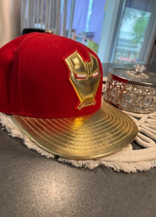 Casquette New Era 59FIFTY Iron Man 3 (édition collector Marvel), marque: New Era, état: Neuf sans étiquette, taille: 58, 12,00 €, 13,30 € Protection acheteurs incluse
