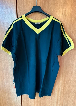 Vintage tshirt, brand: Vintage Dressing, condizioni: Buone, taglia: L / IT 44 / EU 40, €3.00, €3.85 include la Protezione acquisti