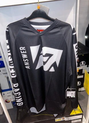 Maillot Answer, marca: Answer, estado: Nuevo con etiquetas, tamaño: M, 34,95 €, 37,40 € Protección al comprador Pro incluida